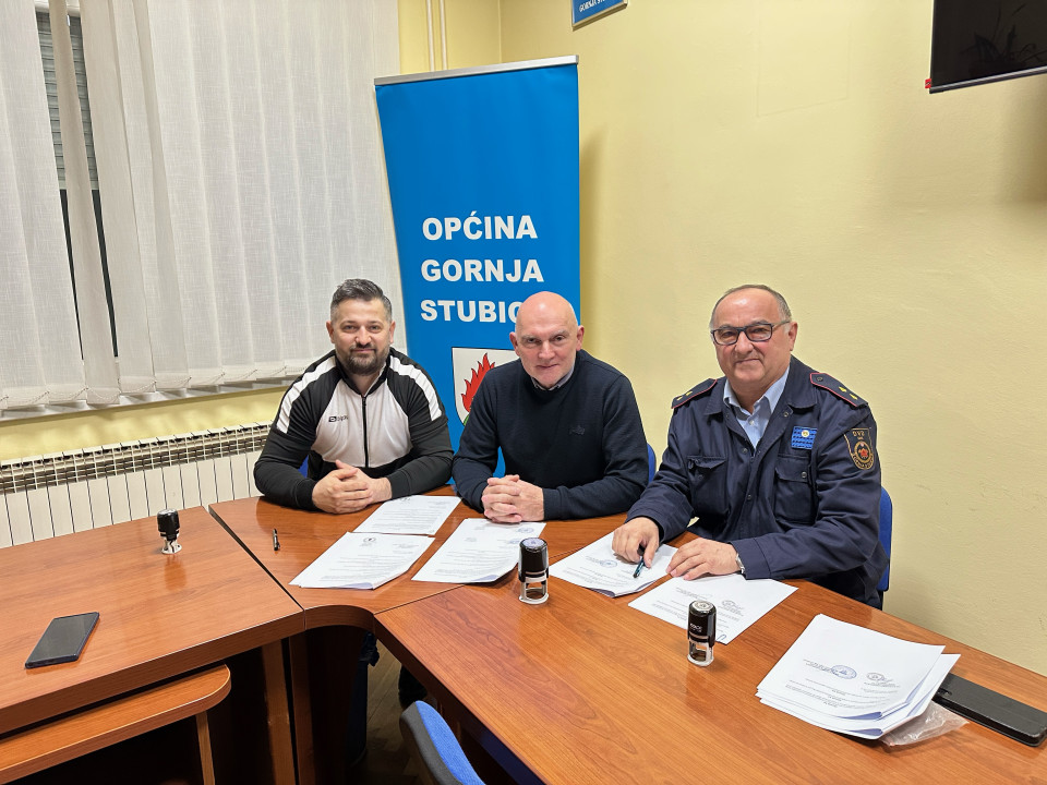 Potpisani ugovori o financiranju Vatrogasne i Sportske zajednice